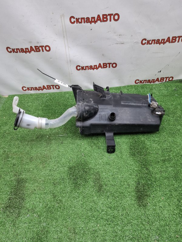 Бачок омывателя Toyota Estima 2003 ACR40W