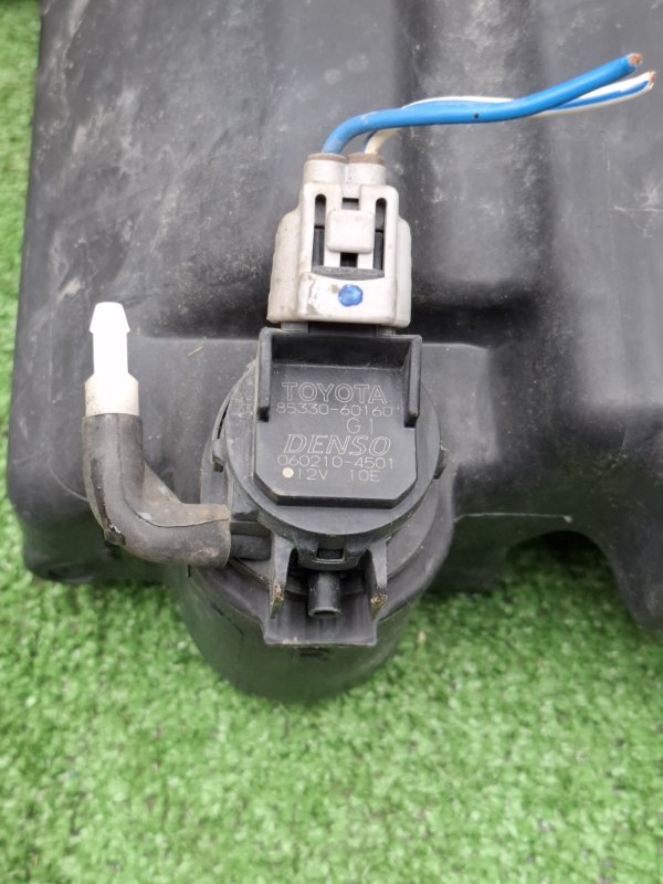 Бачок омывателя Toyota Estima 2003 ACR40W