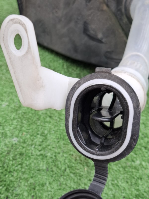 Бачок омывателя Toyota Estima 2003 ACR40W