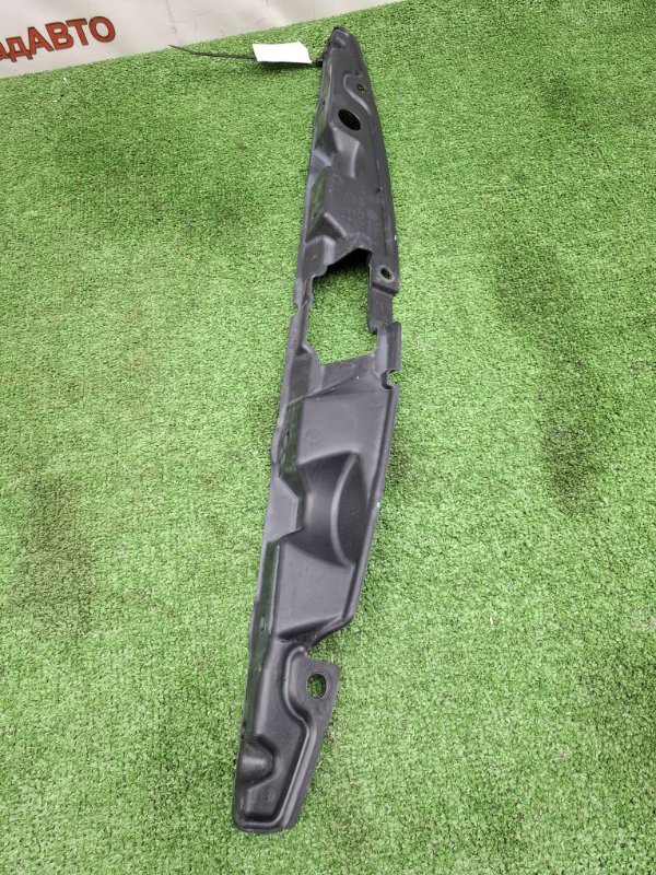 Накладка рамки радиатора Toyota Estima 2003 ACR40W