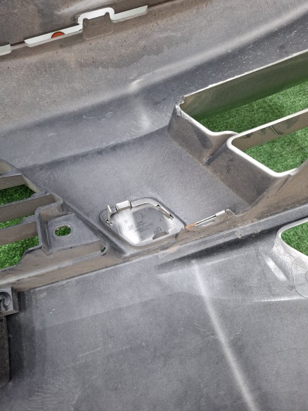 Бампер Toyota Estima 2003 ACR40W