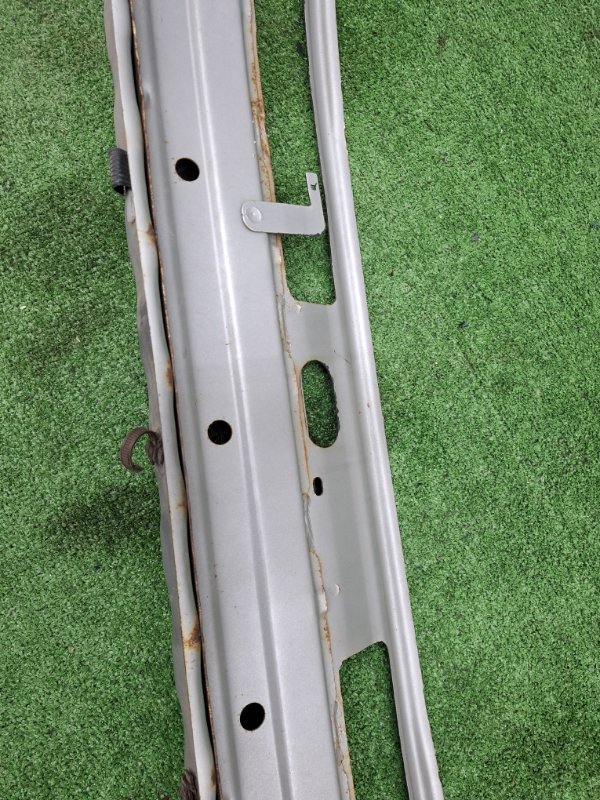 Усилитель бампера Toyota Estima 2003 ACR40W