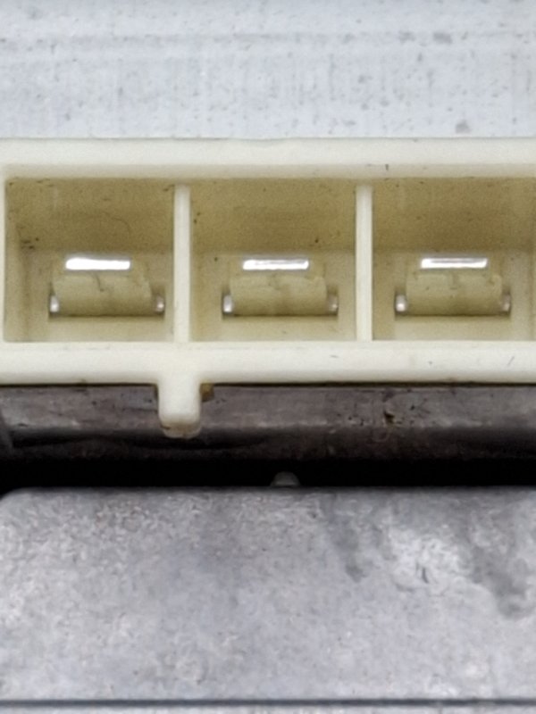 Блок управления рулевой рейкой Toyota AVENSIS 2012 ZRT272