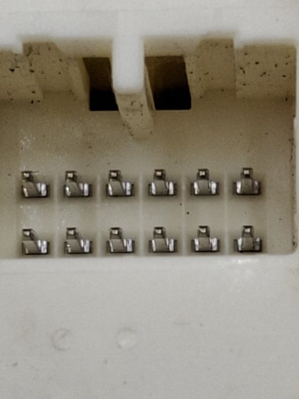 Блок управления рулевой рейкой Toyota AVENSIS 2012 ZRT272