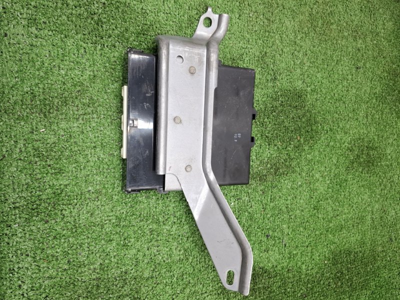 Блок комфорта Toyota AVENSIS 2012 ZRT272