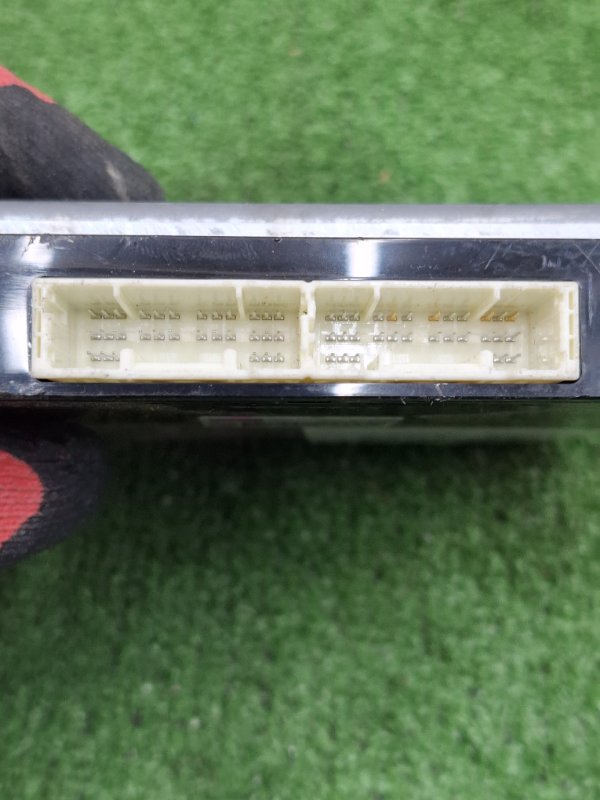 Блок комфорта Toyota AVENSIS 2012 ZRT272