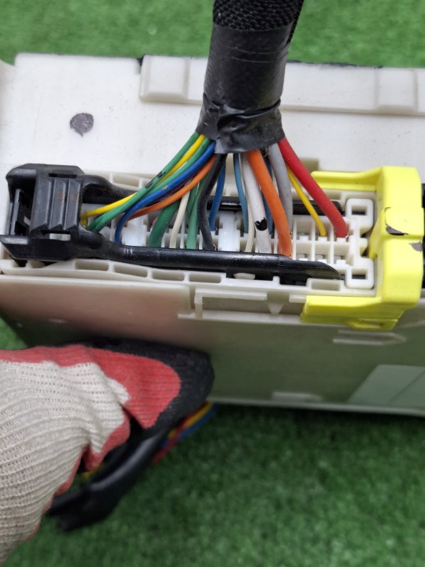 Блок предохранителей Toyota Estima 2008 ACR50W