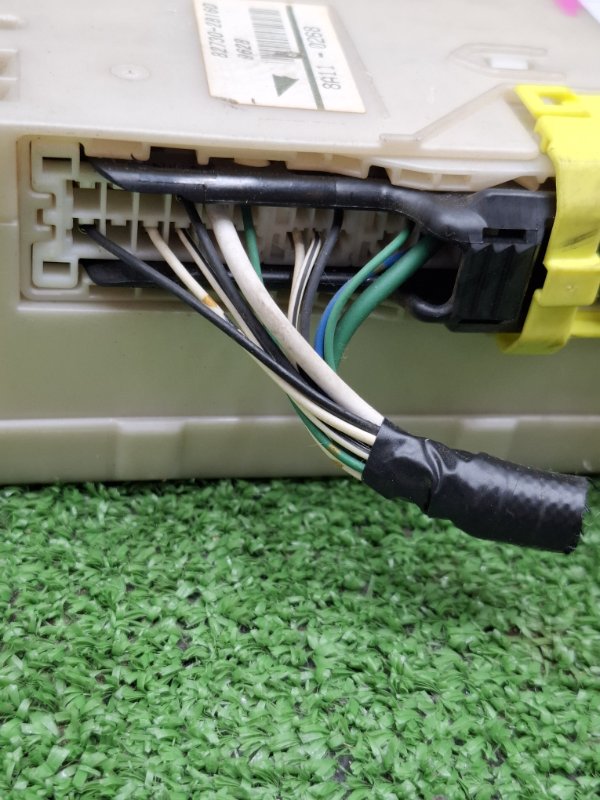 Блок предохранителей Toyota Estima 2008 ACR50W