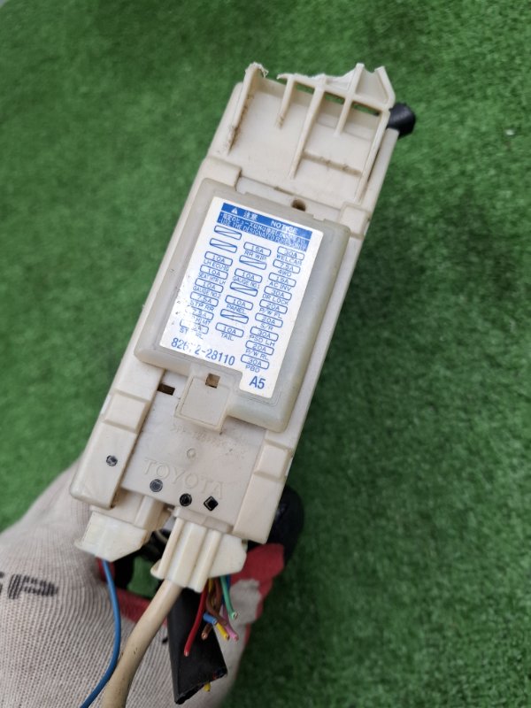 Блок предохранителей Toyota Estima 2008 ACR50W