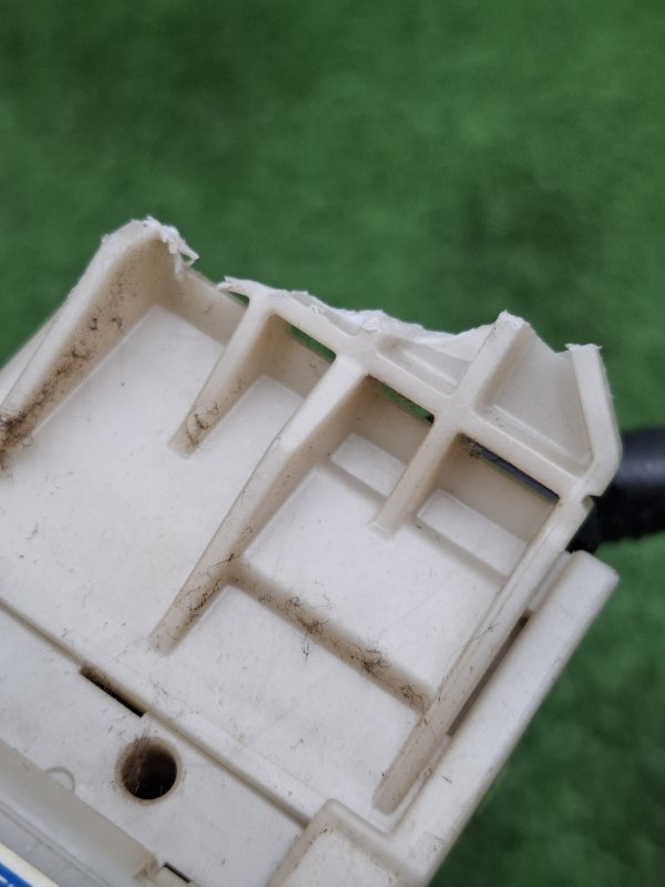 Блок предохранителей Toyota Estima 2008 ACR50W