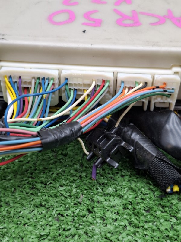 Блок предохранителей Toyota Estima 2008 ACR50W