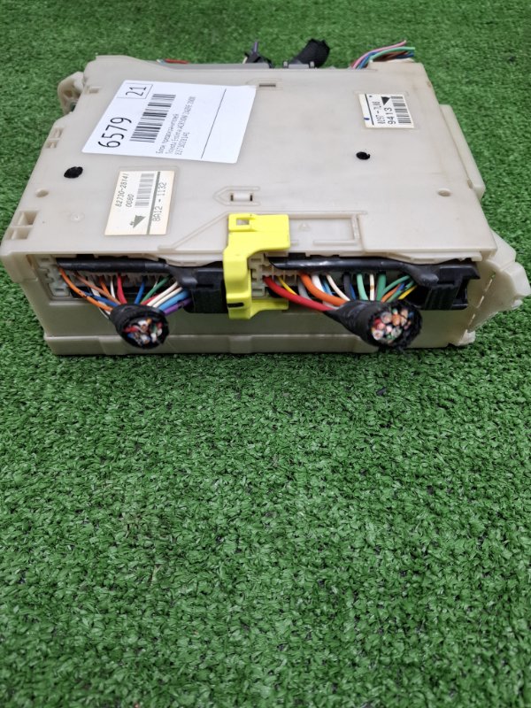 Блок предохранителей Toyota Estima 2008 ACR50W