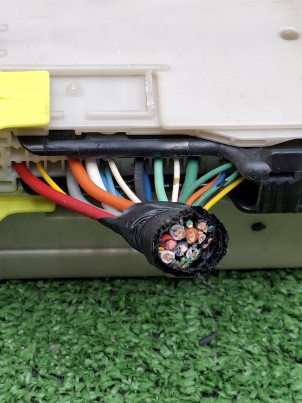 Блок предохранителей Toyota Estima 2008 ACR50W