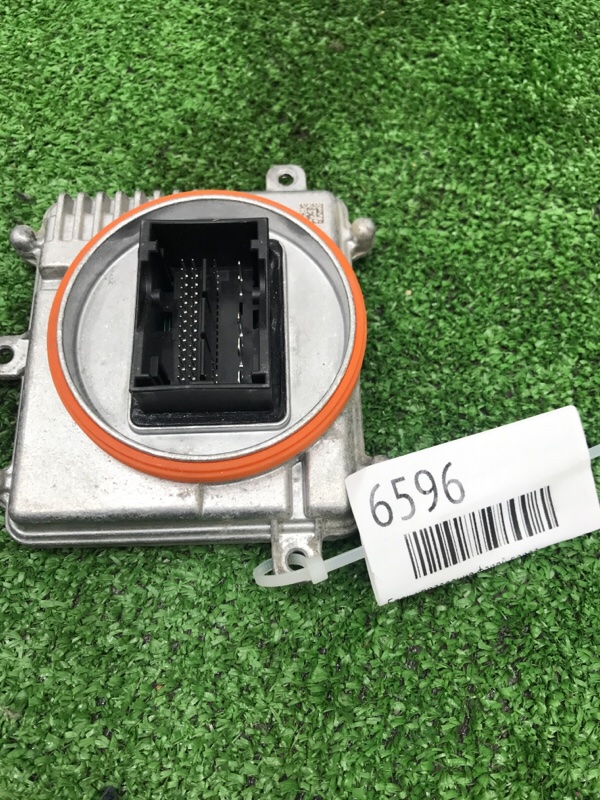 Блок управления фарой Skoda Rapid 2019-2023