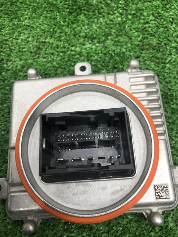 Блок управления фарой Skoda Rapid 2019-2023