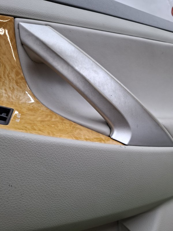 Обшивка двери Toyota Camry 2006 ACV40