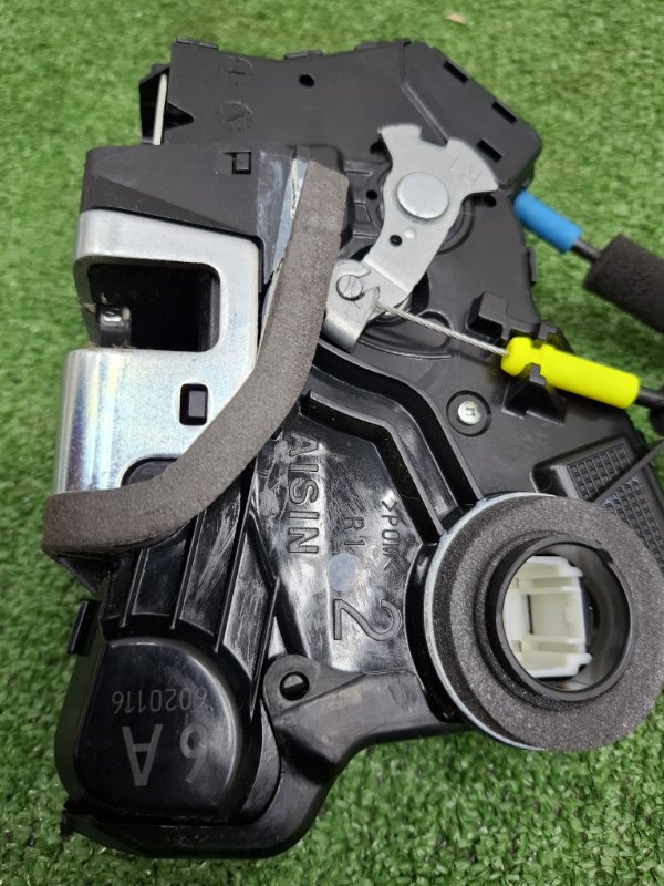 Замок двери Toyota Camry 2006 ACV40