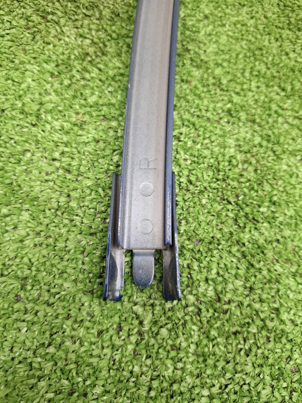 Направляющая стекла двери Toyota Camry 2006 ACV40