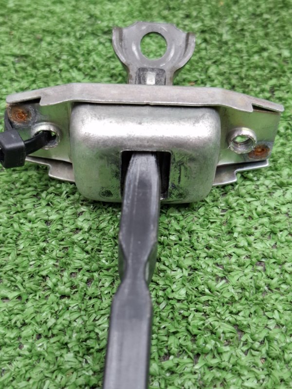 Ограничитель двери Toyota Camry 2006 ACV40