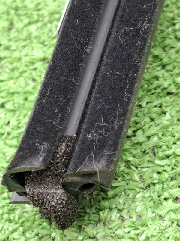 Бархотка двери Toyota Camry 2006 ACV40