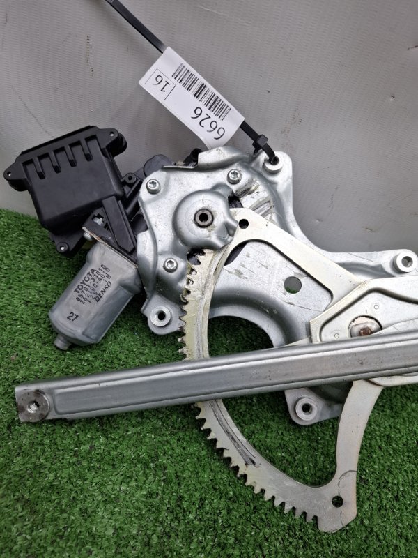 Трапеция стеклоподъемника Toyota Camry 2006 ACV40