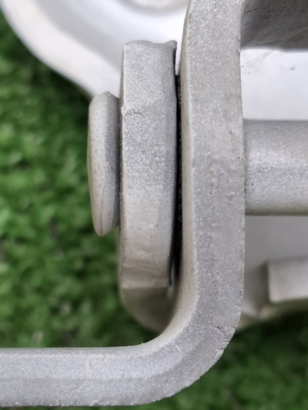 Петля двери Toyota Camry 2006 ACV40