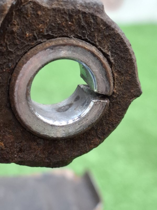 Кулак ступицы Toyota AVENSIS 2012 ZRT272