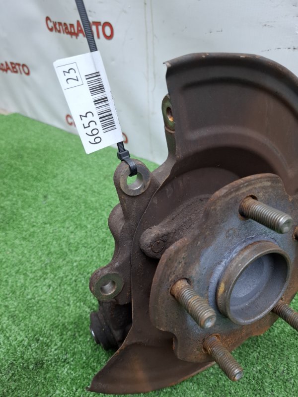 Кулак ступицы Toyota AVENSIS 2012 ZRT272