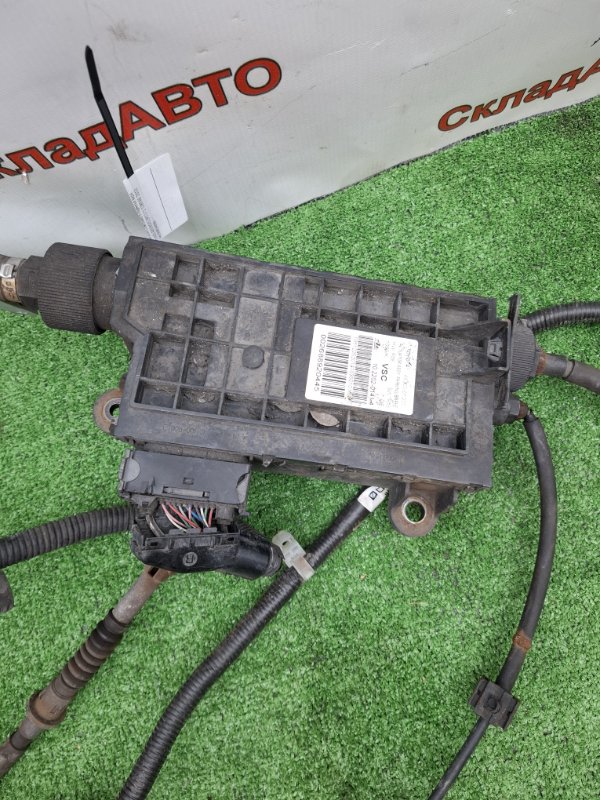 Механизм стояночного тормоза Toyota AVENSIS 2012 ZRT272