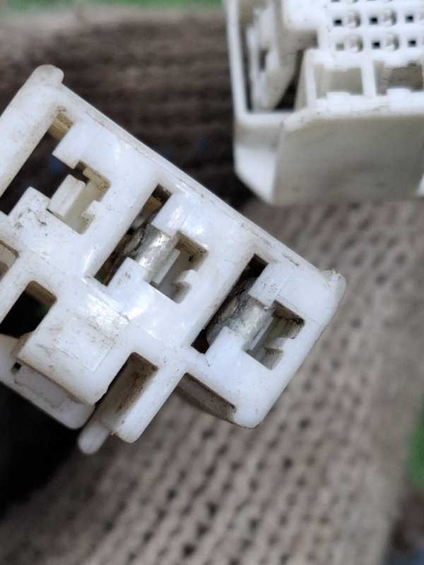 Механизм стояночного тормоза Toyota AVENSIS 2012 ZRT272