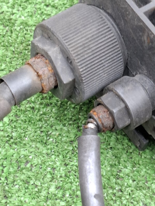 Механизм стояночного тормоза Toyota AVENSIS 2012 ZRT272