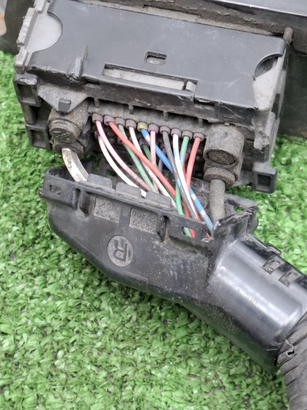 Механизм стояночного тормоза Toyota AVENSIS 2012 ZRT272