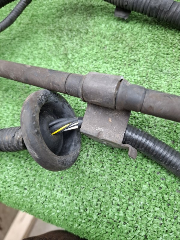 Механизм стояночного тормоза Toyota AVENSIS 2012 ZRT272