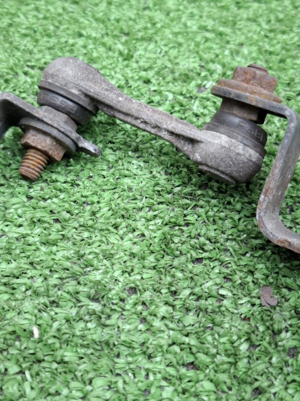 Датчик высоты дорожного просвета Toyota AVENSIS 2012 ZRT272