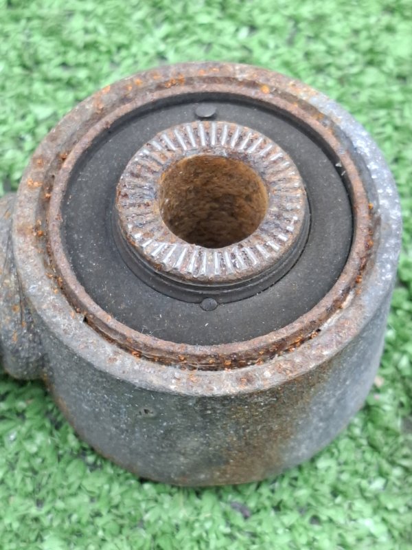 Рычаг подвески Toyota AVENSIS 2012 ZRT272