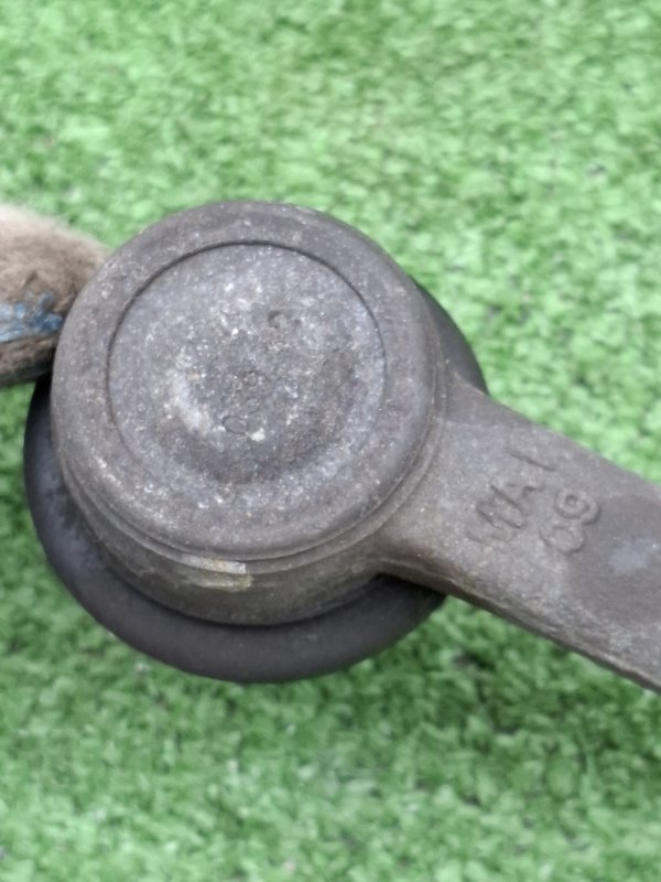 Рычаг подвески Toyota AVENSIS 2012 ZRT272