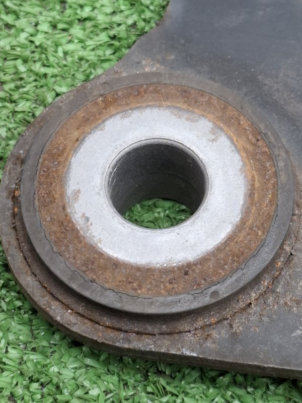 Рычаг продольный Toyota AVENSIS 2012 ZRT272