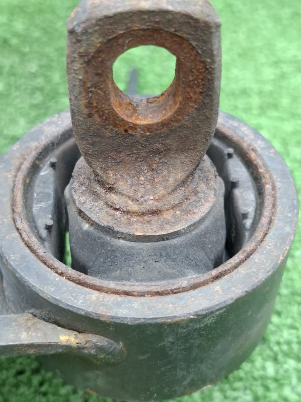 Рычаг продольный Toyota AVENSIS 2012 ZRT272