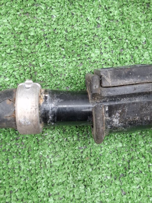 Стабилизатор поперечной устойчивости Toyota AVENSIS 2012 ZRT272