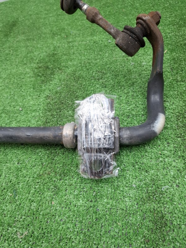 Стабилизатор поперечной устойчивости Toyota AVENSIS 2012 ZRT272