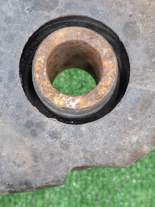 Балка подвески Toyota AVENSIS 2012 ZRT272