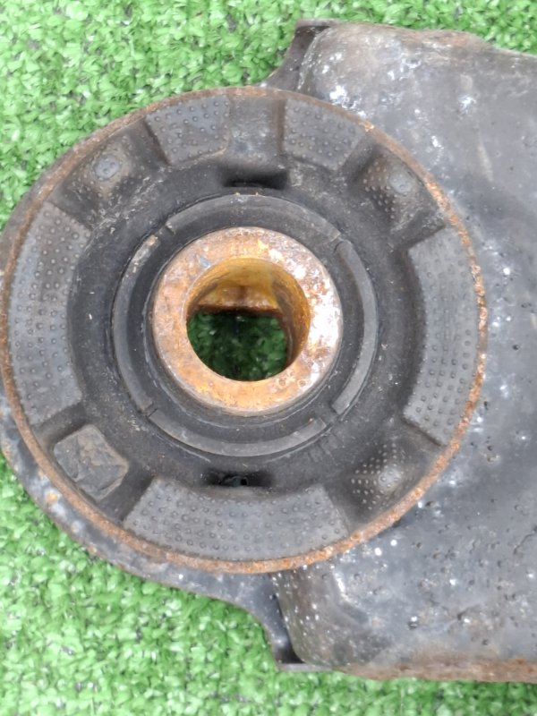 Балка подвески Toyota AVENSIS 2012 ZRT272