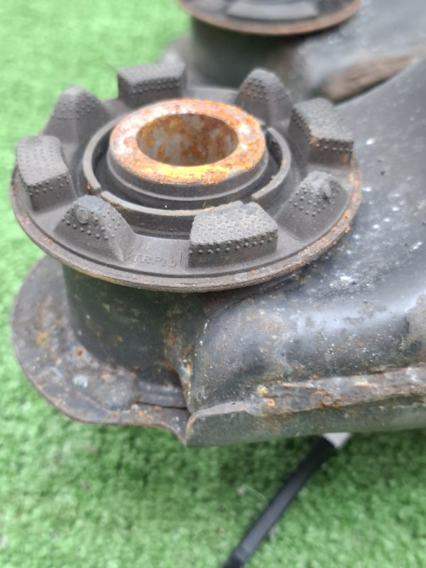 Балка подвески Toyota AVENSIS 2012 ZRT272