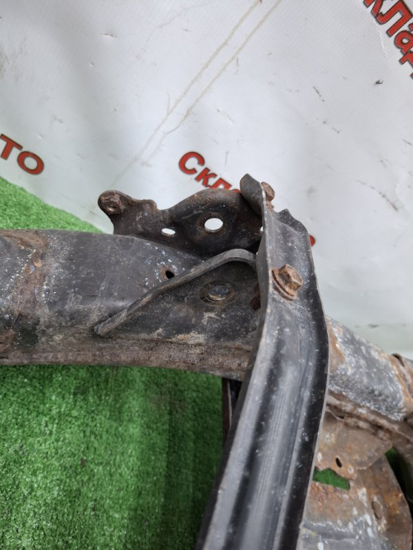 Балка подвески Toyota AVENSIS 2012 ZRT272