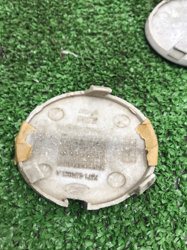 Заглушка буксировочного крюка Ford Mondeo 2007-2010