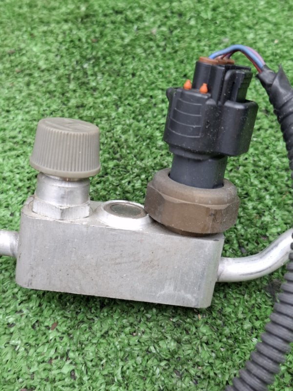 Трубка кондиционера Toyota Camry 2006 ACV40