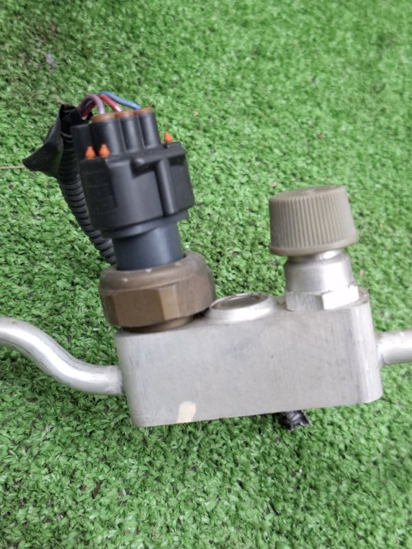 Трубка кондиционера Toyota Camry 2006 ACV40