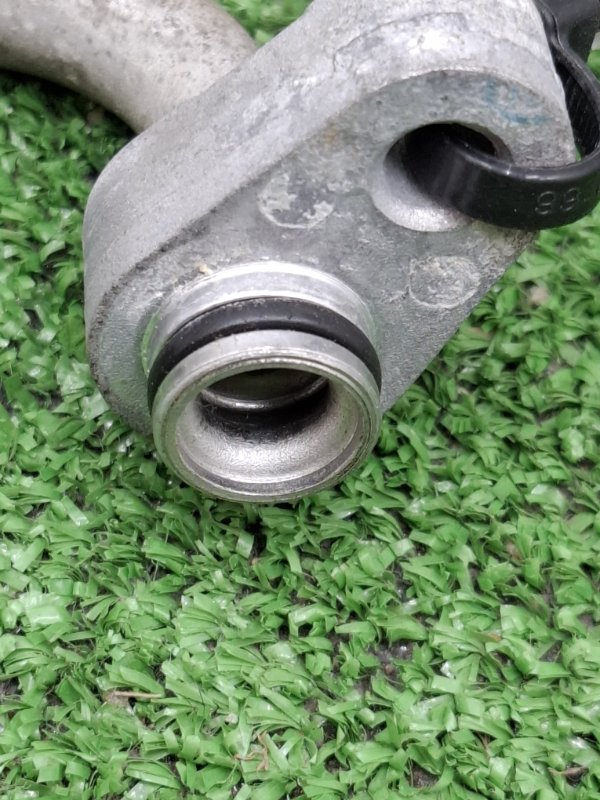 Трубка кондиционера Toyota Camry 2006 ACV40