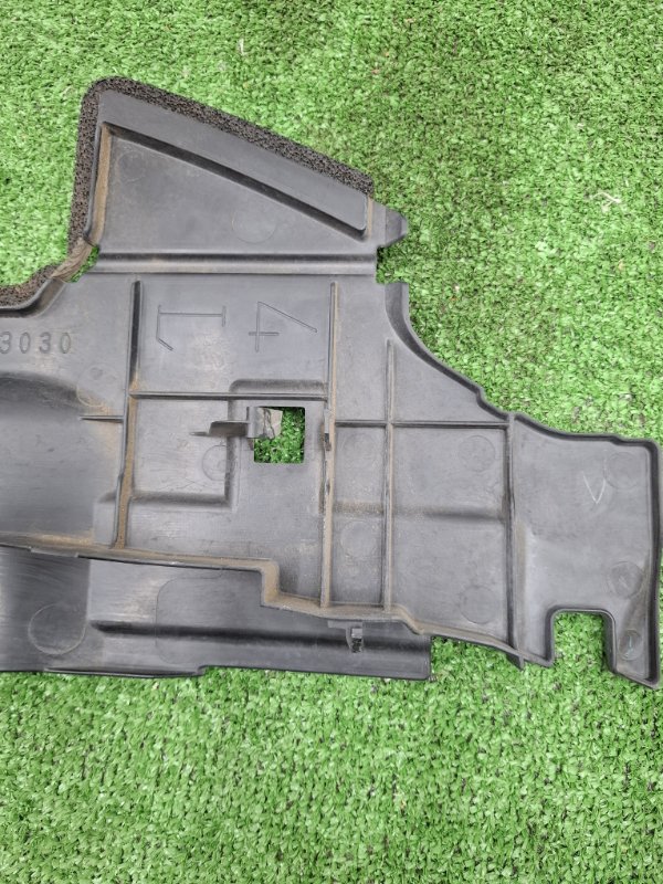 Дефлектор радиатора Toyota Camry 2006 ACV40