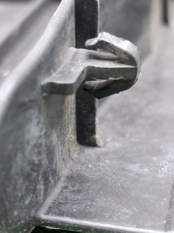 Дефлектор радиатора Toyota Camry 2006 ACV40